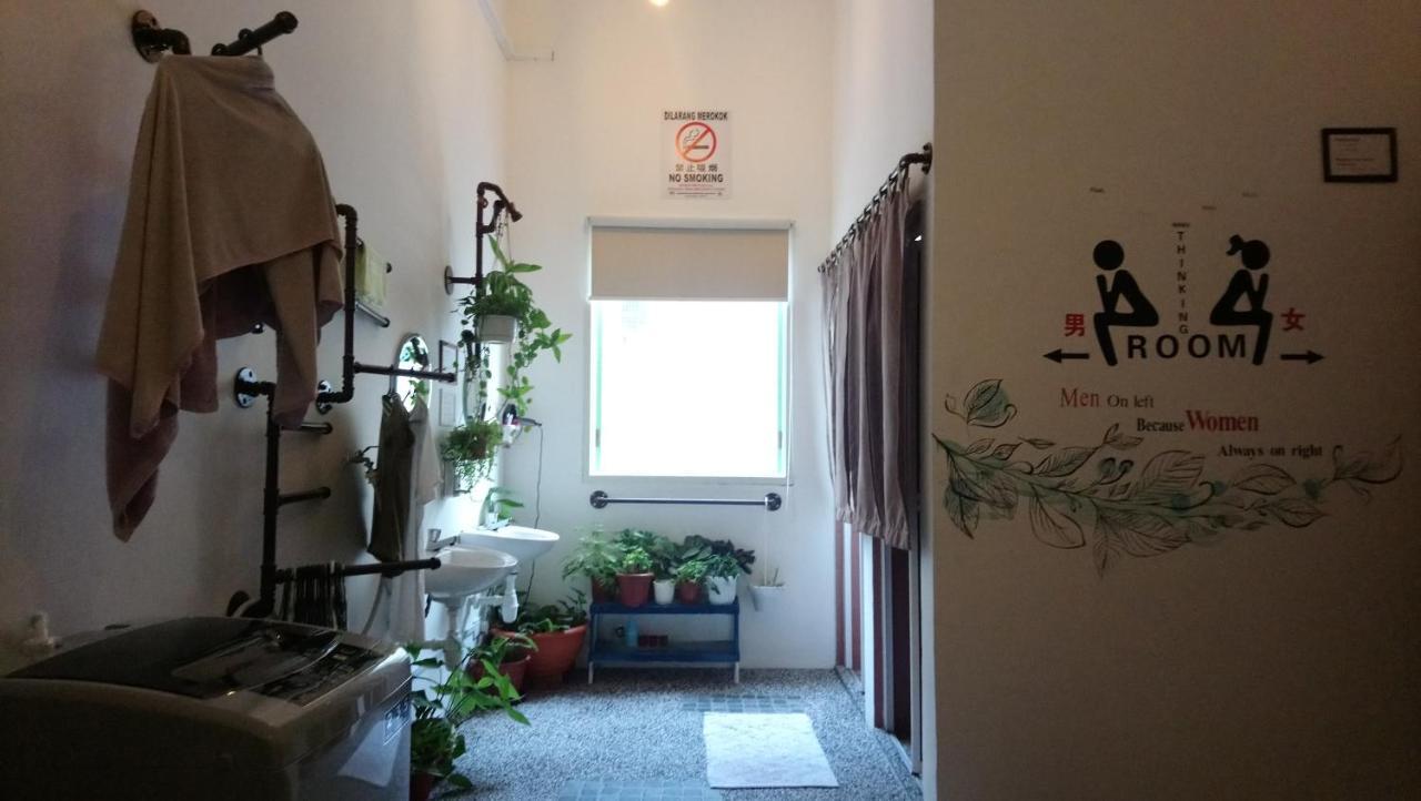 Stay With Me Capsules Hostel Malacca Exterior foto