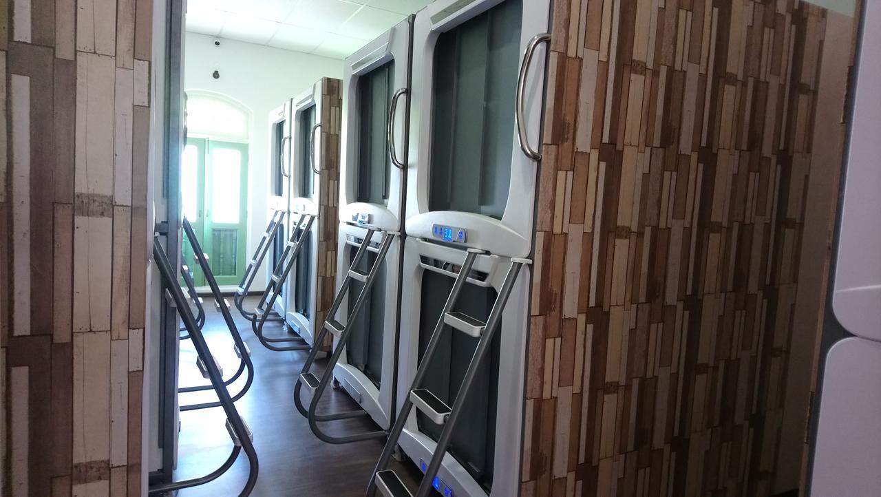 Stay With Me Capsules Hostel Malacca Exterior foto